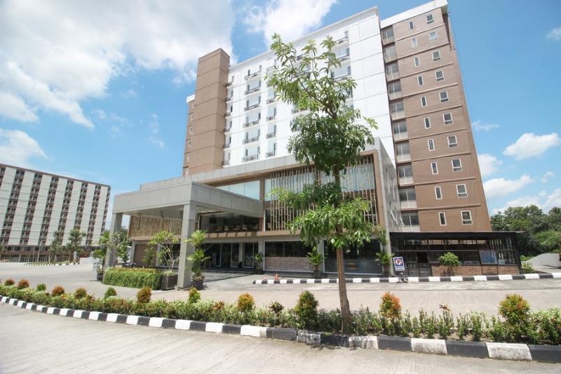 Reddoorz Apartment @ Malioboro City Adisucipto Maguwo Dış mekan fotoğraf