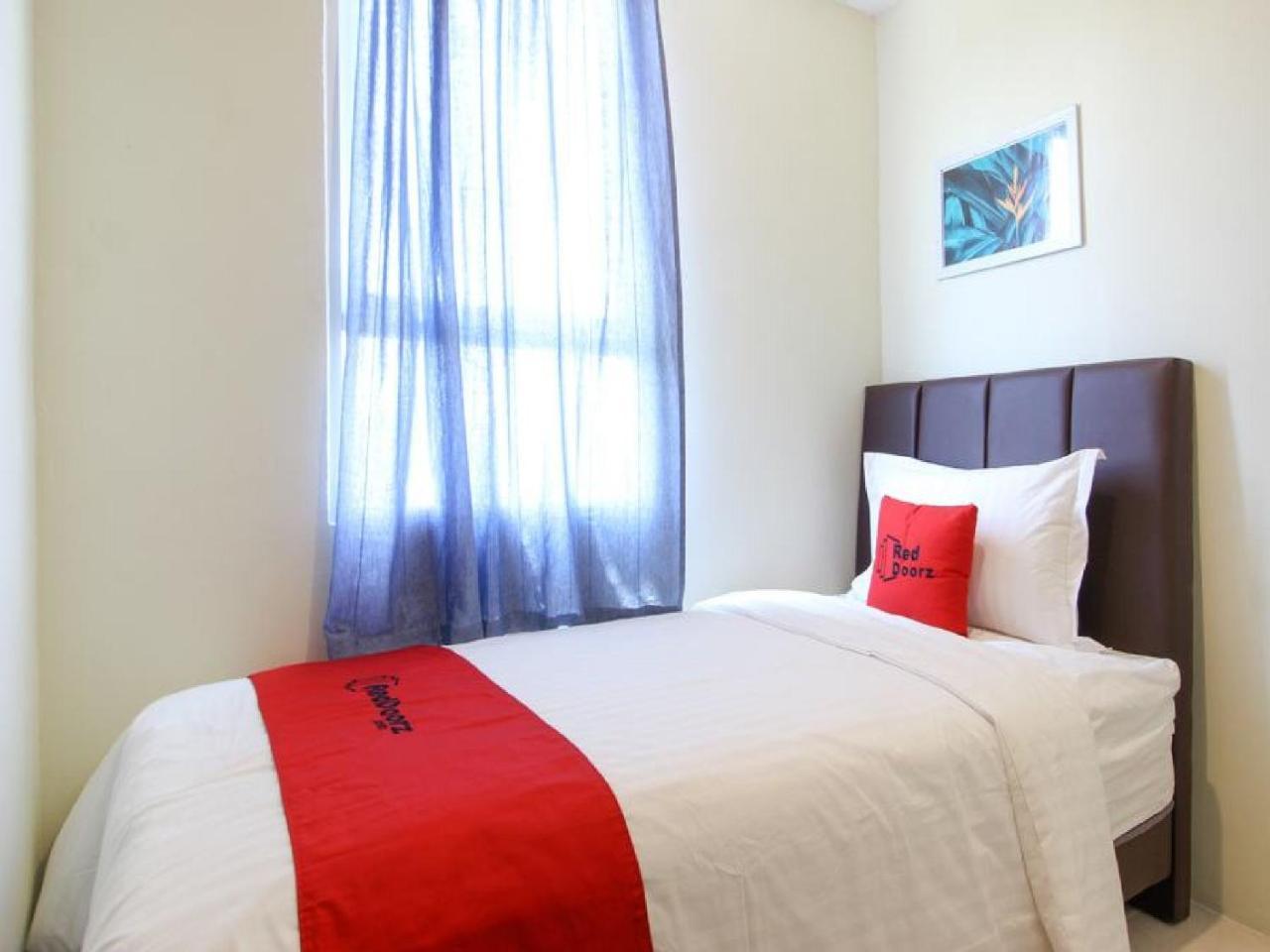 Reddoorz Apartment @ Malioboro City Adisucipto Maguwo Dış mekan fotoğraf